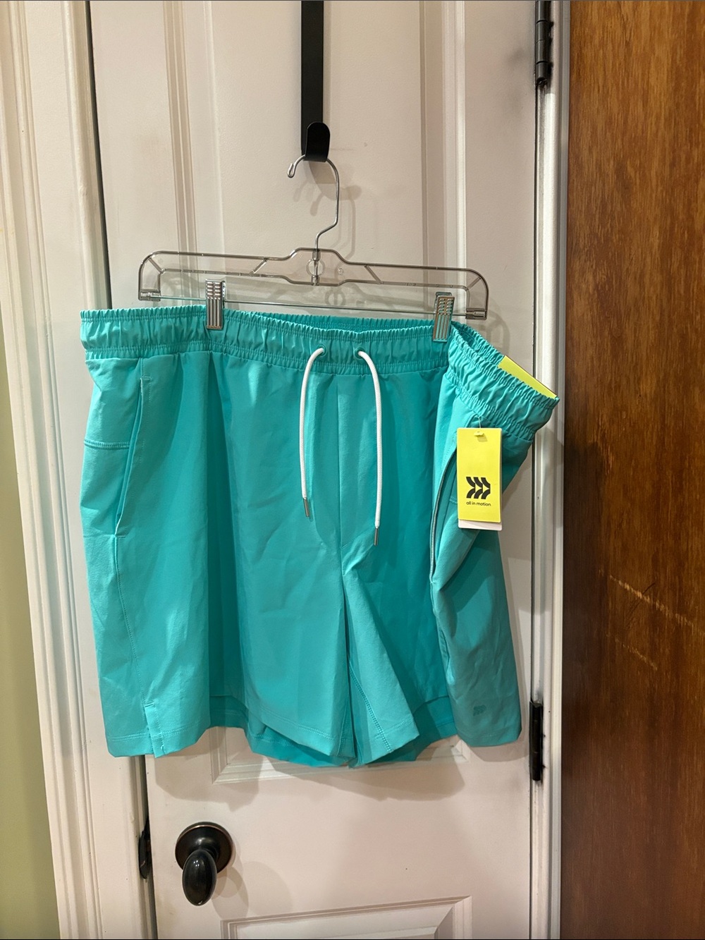 NWT green hybrid short all in motion Men's Swim Shorts with Drawstring sku TR57